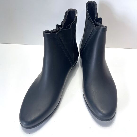 LOEFFLER RANDALL Rain Slip on Chelsea Boots in Black Size 8 - Picture 3 of 16